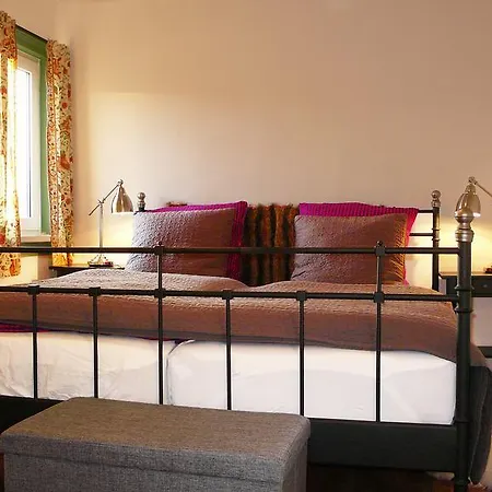 Lahnhaus Bruehl/ Fende Haus