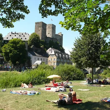 Lahnhaus Bruehl/ Fende Haus * Arfurt