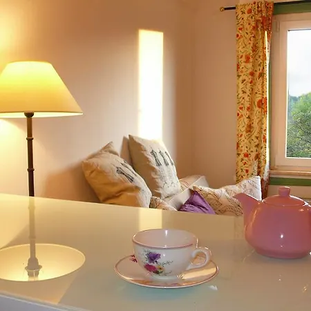 Lahnhaus Bruehl/ Fende Haus Arfurt