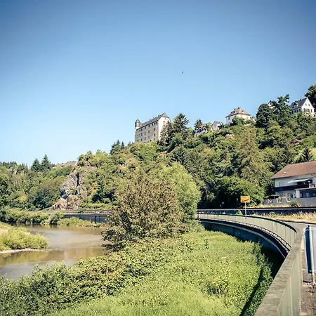 Lahnhaus Bruehl/ Fende Haus * Arfurt