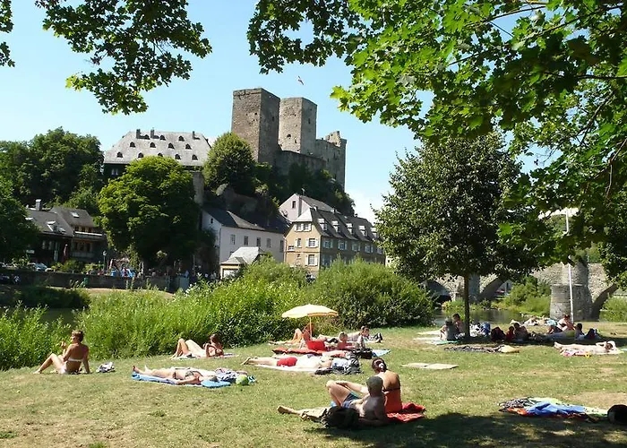 Lahnhaus Bruehl/ Fende Haus * Arfurt